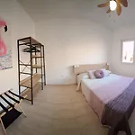 Sixtwelve Apartment *