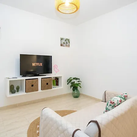 Sixtwelve Apartman